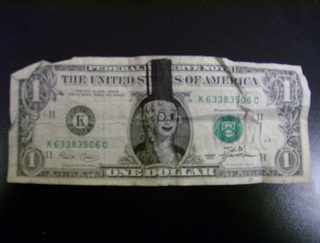 Illustration for article titled It's time for DOLLAR ART!